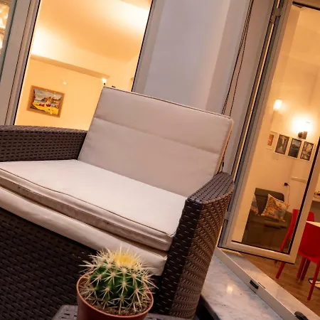 Bed & Breakfast Cosmoneapolitan Naples