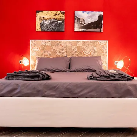 فندق مبيت وإفطار Cosmoneapolitan