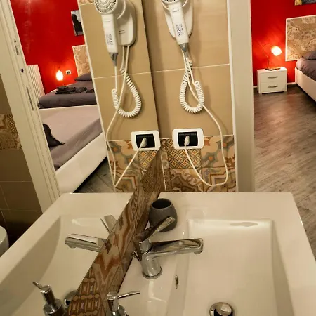Cosmoneapolitan Bed & Breakfast Naples
