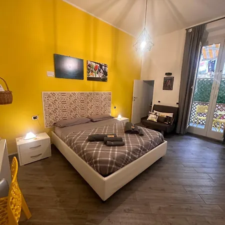 Cosmoneapolitan Bed & Breakfast 4*