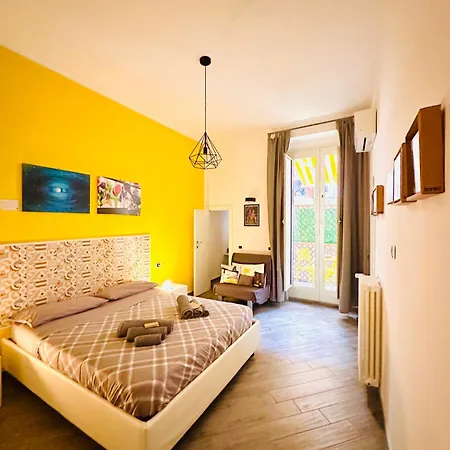 Cosmoneapolitan Bed & Breakfast Napoli