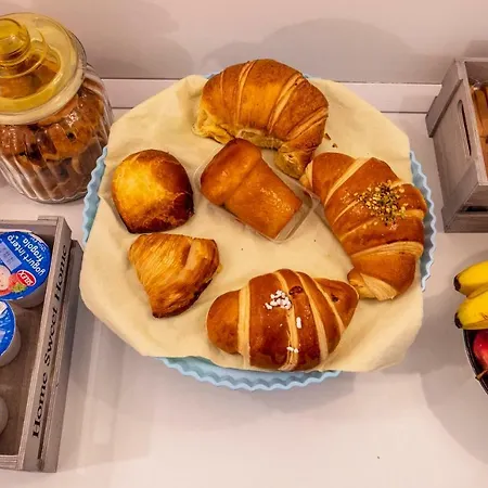 Cosmoneapolitan Frühstückspension