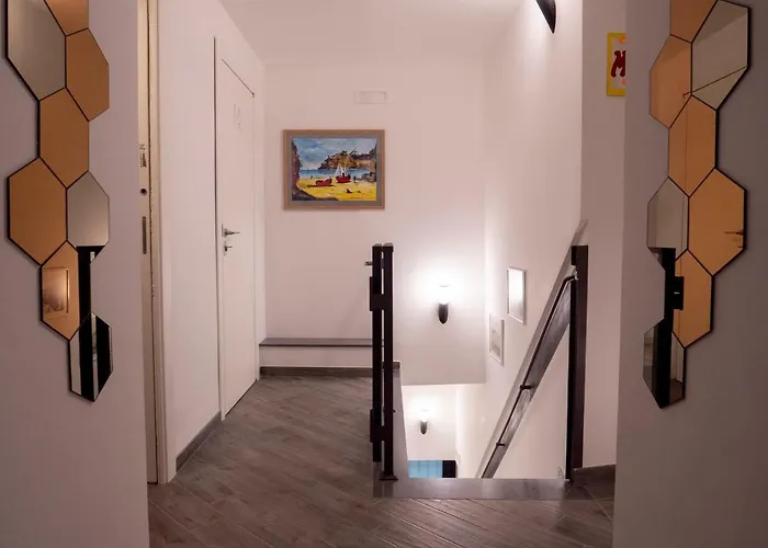 Cosmoneapolitan 4* Napoli