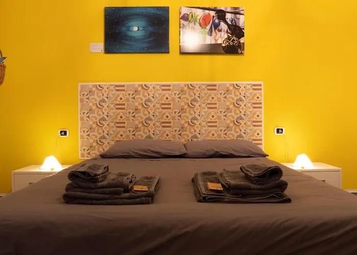 Bed & Breakfast Cosmoneapolitan 4*