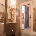Cosmoneapolitan