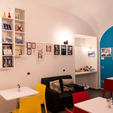 Cosmoneapolitan 4* Naples